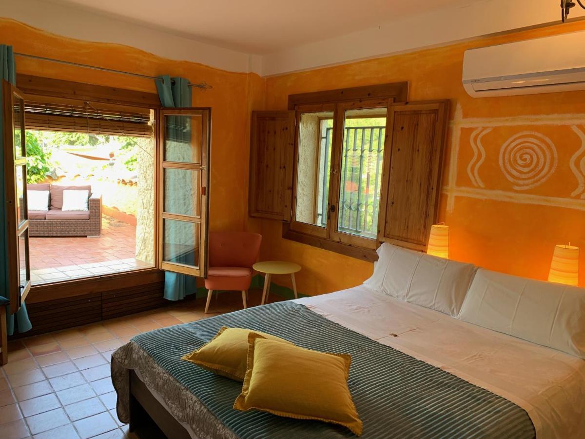 Arianella Holiday Home Penedes Torrellas de Foix Bagian luar foto