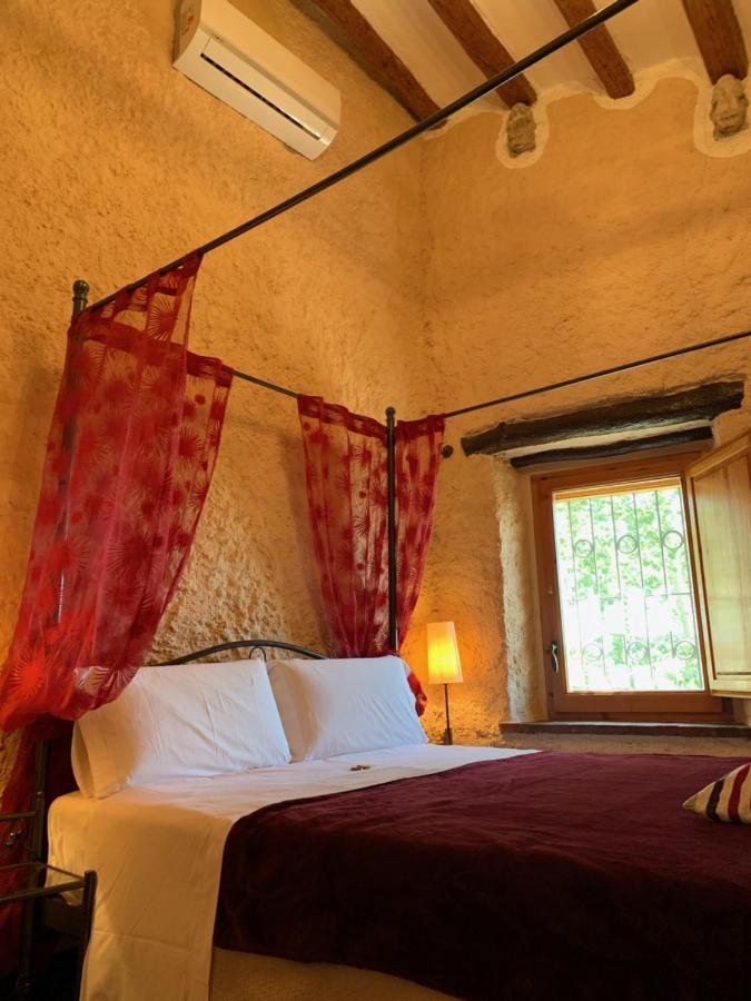 Arianella Holiday Home Penedes Torrellas de Foix Ruang foto