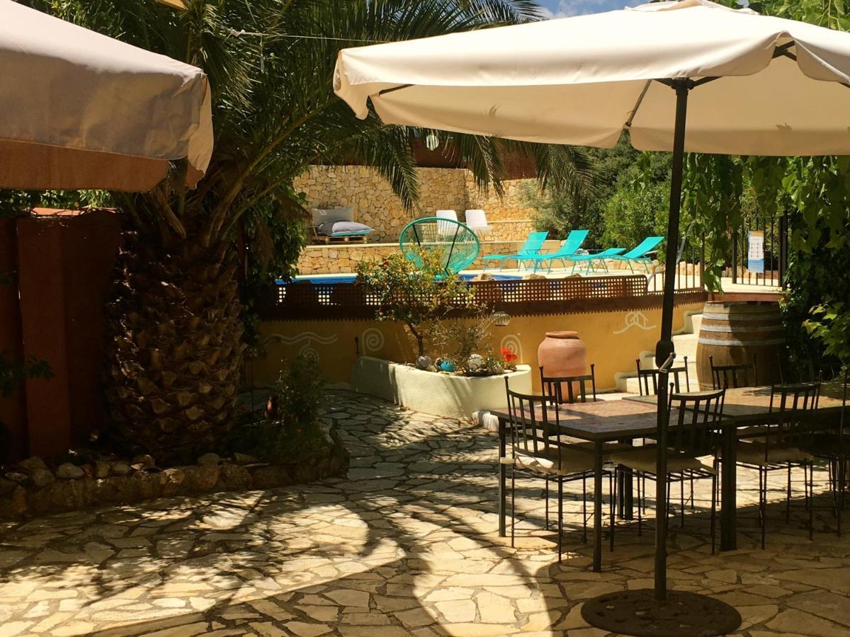 Arianella Holiday Home Penedes Torrellas de Foix Bagian luar foto