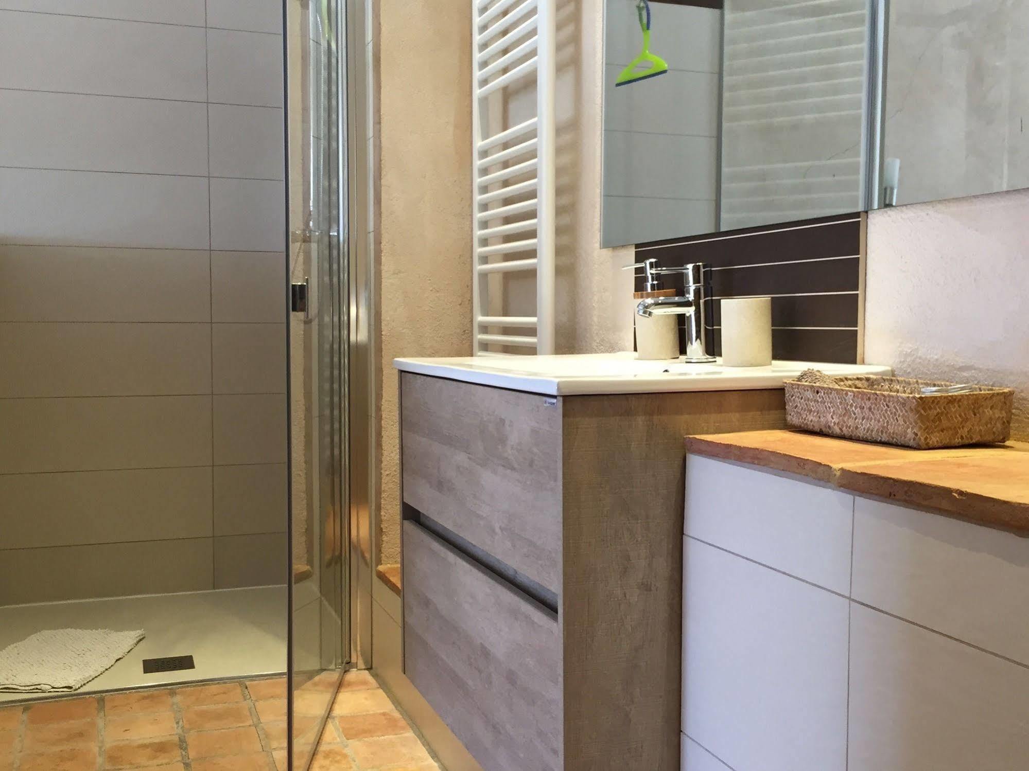 Arianella Holiday Home Penedes Torrellas de Foix Bagian luar foto